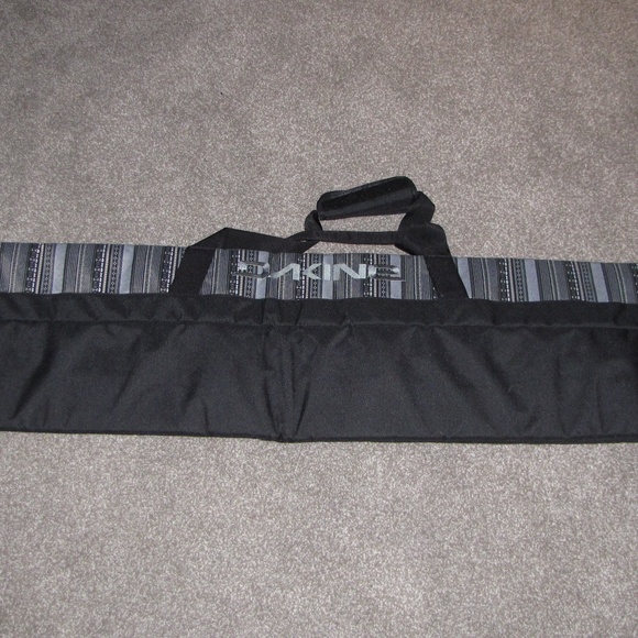 padded ski sleeve